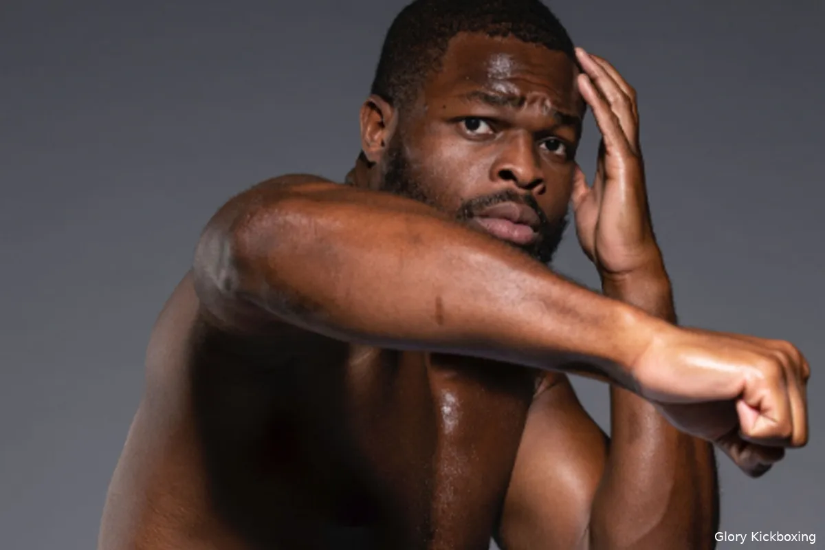 Tariq Osaro zet critici op hun plaats en focust op uitdaging tegen Rico Verhoeven