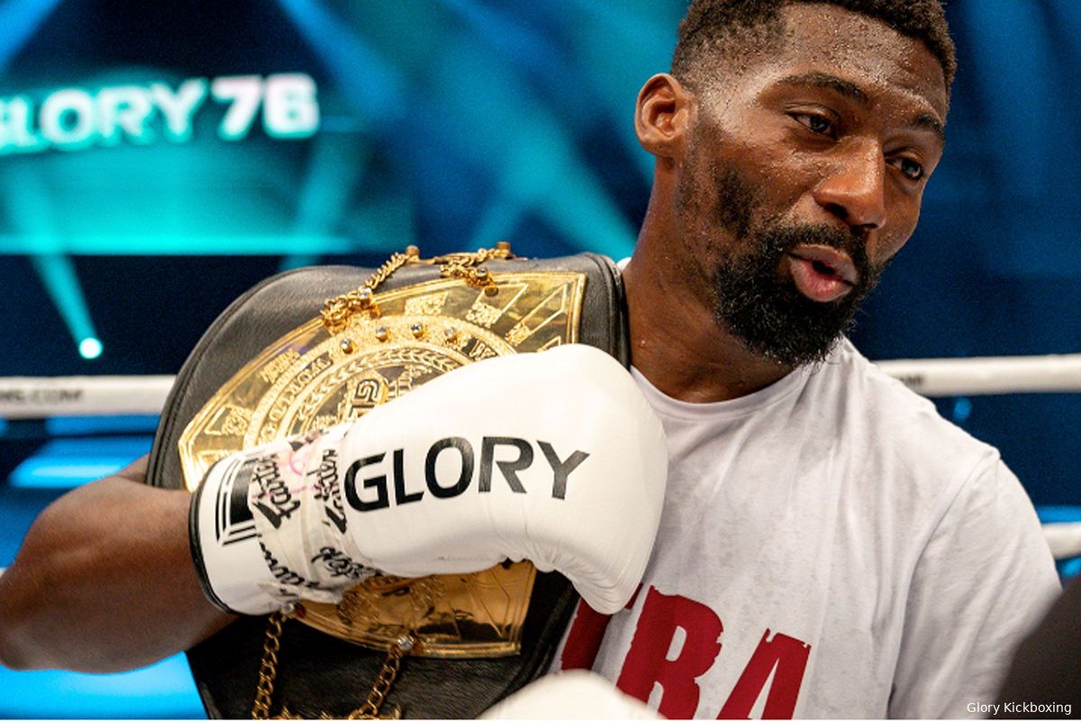 Ex-Glory kampioen Doumbe: 'Ik werd bestolen van de winst in MMA-partij'