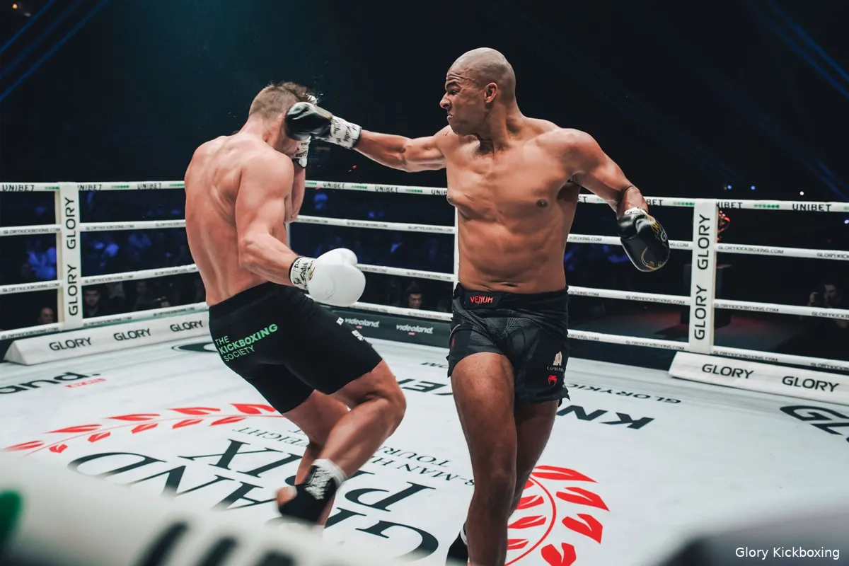 Moet Glory gevaarlijke techniek verbieden? 'Spektakel tegenover veiligheid'