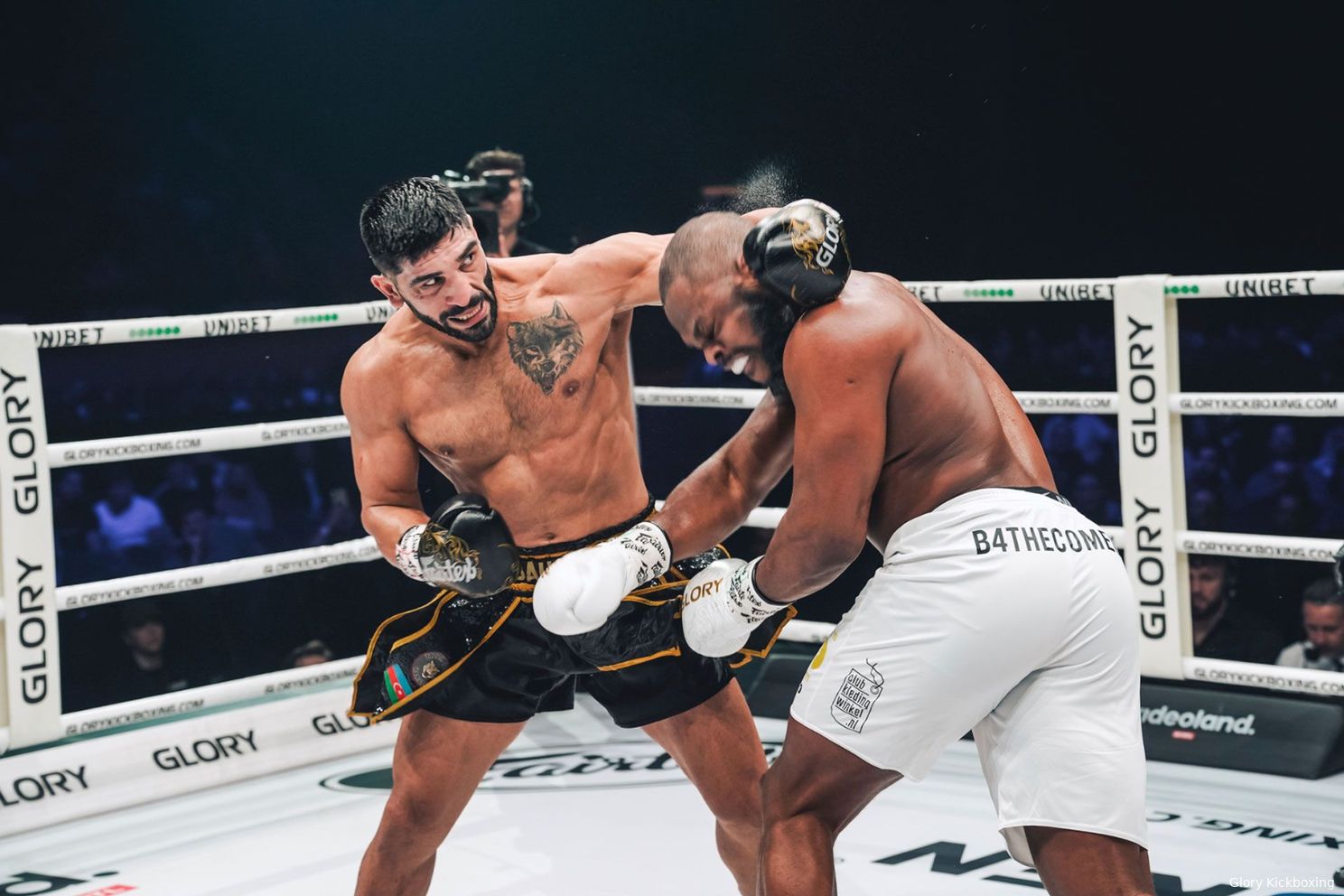 Glory's Rajabzadeh doet stap terug in gevecht met Oumar