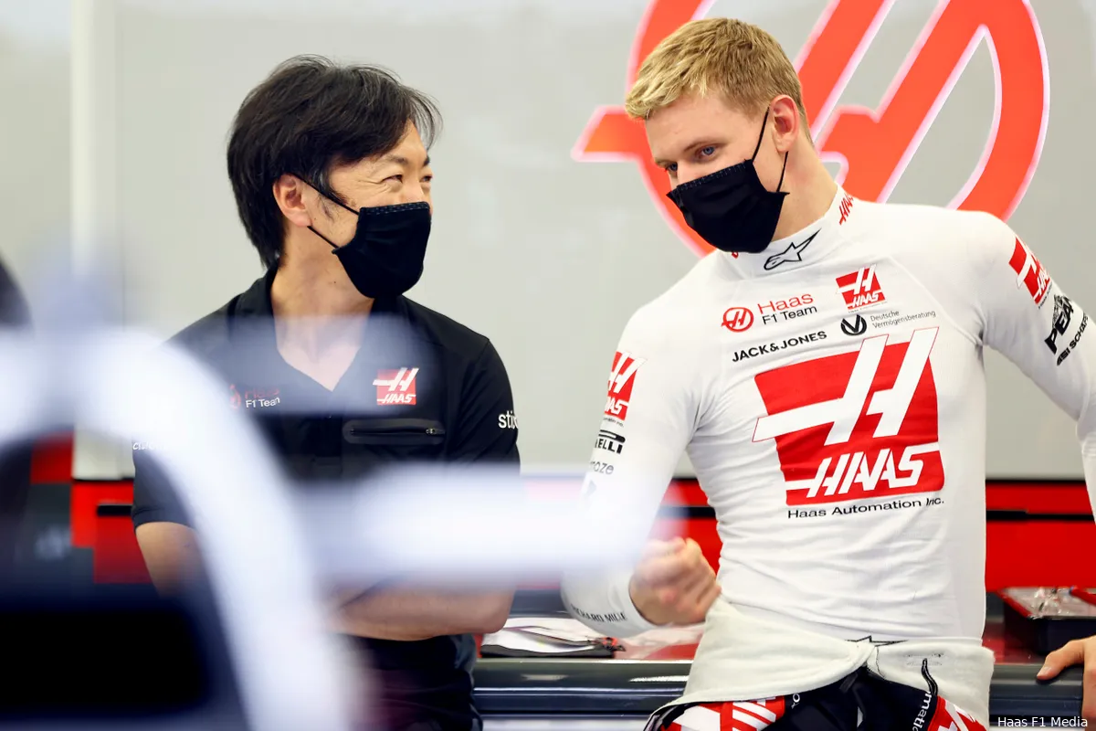 Schumacher kan goed met Mazepin: 'Er was altijd al sprake van gezond respect tussen ons'