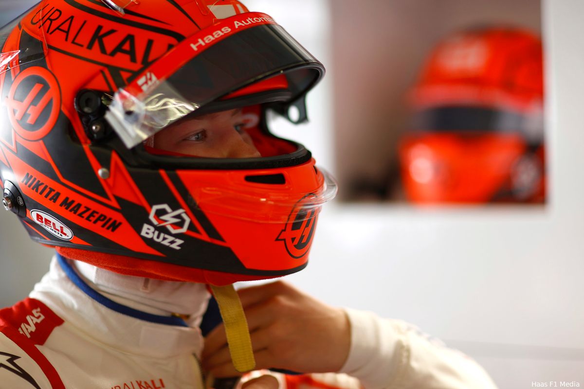 Update | Mazepin raadt Schumacher aan: 'Moet niet denken dat ik het makkelijk ga maken'