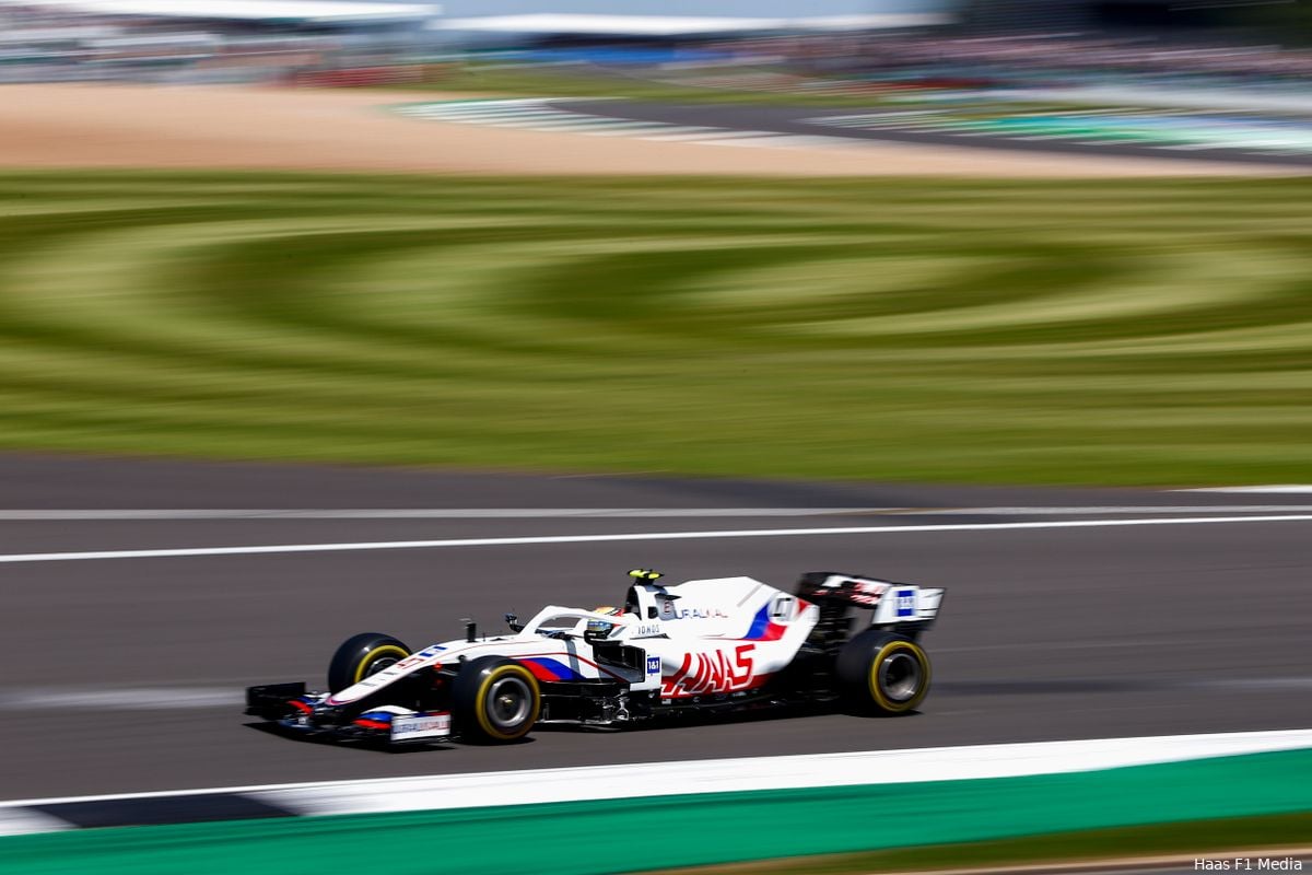 Ondertussen in F1 | Nieuwe Haas-bolide maakt eerste kilometers