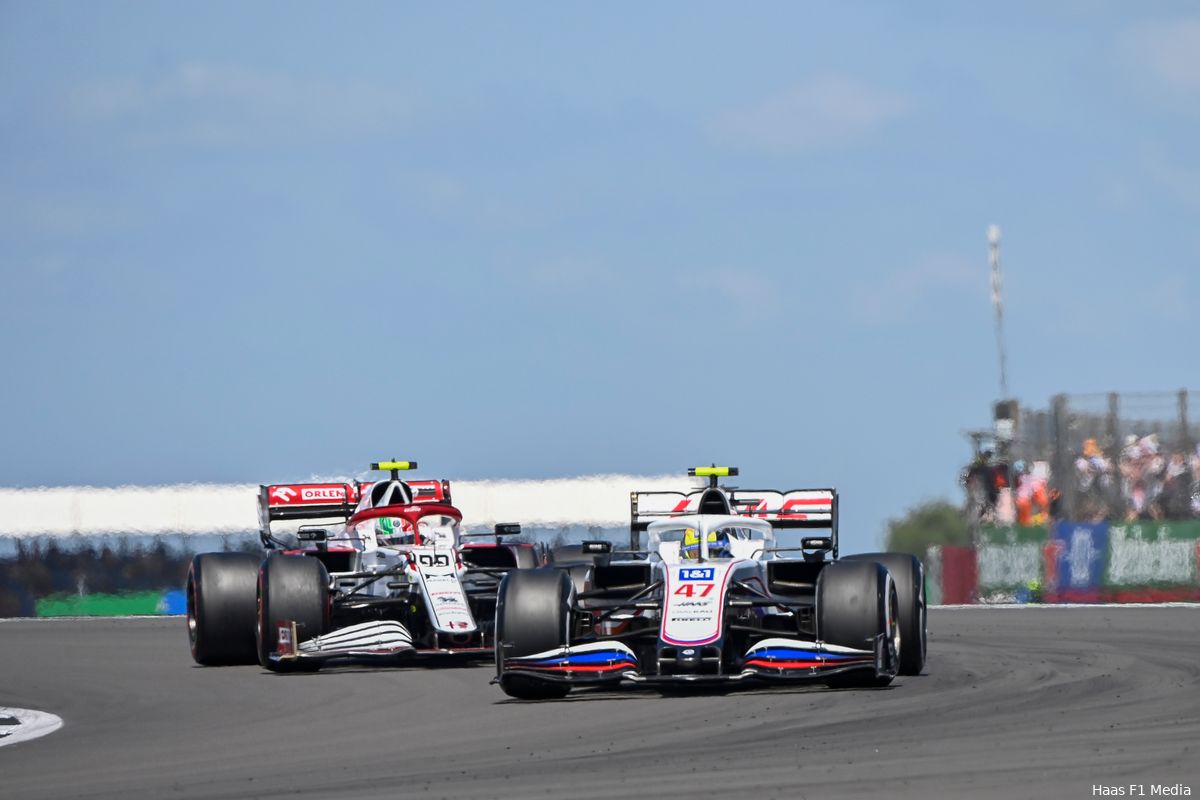 Haas-rijders zien vooruitgang in 'zwaar, maar ook leuk' seizoen