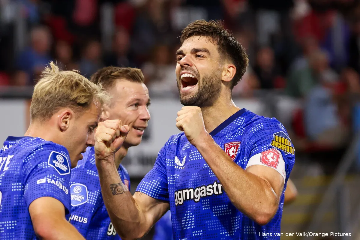 robin-propper-blij-juichen-gebalde-vuisten-sparta-rotterdam-fc-twente-2025-2026