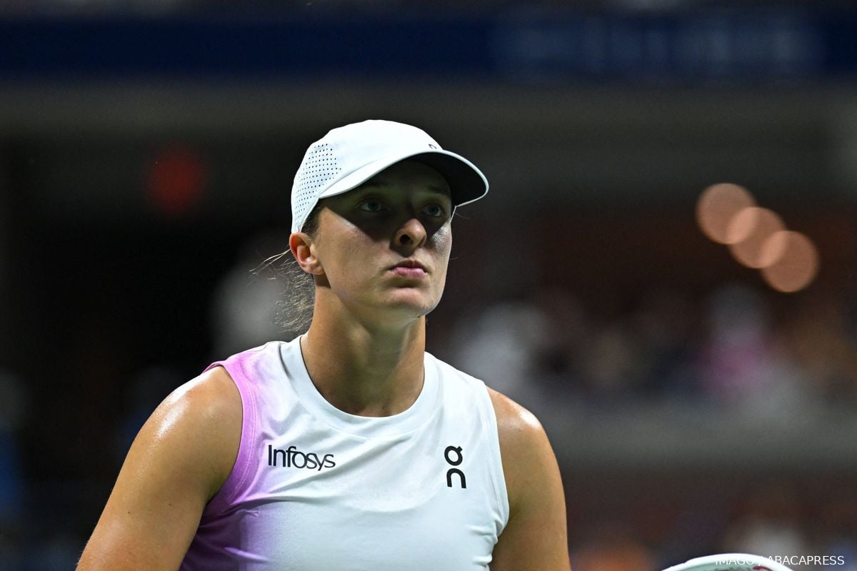 WATCH: Swiatek Struggles To Hold Back Tears After US Open Loss To Pegula