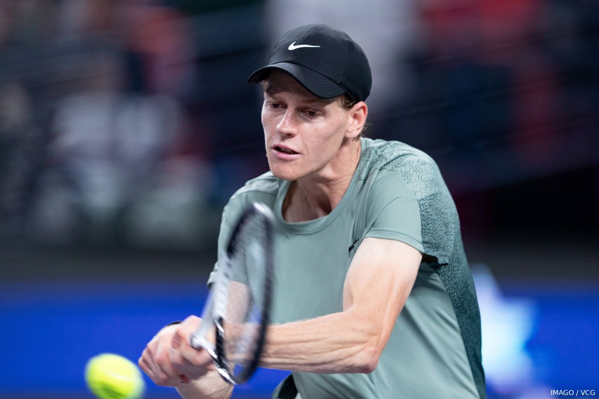 Sinner Overcomes Spirited Effort From Injured Djokovic To Reach Six Kings Slam Final