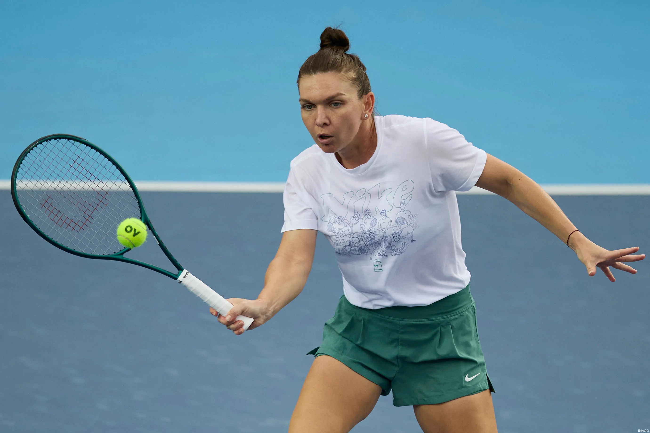 Simona halep live tv 2025