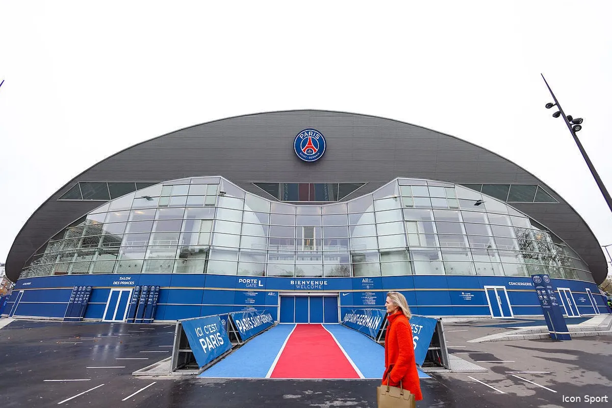 PSG : Le Parc des Princes sauvé par 10.500 signatures