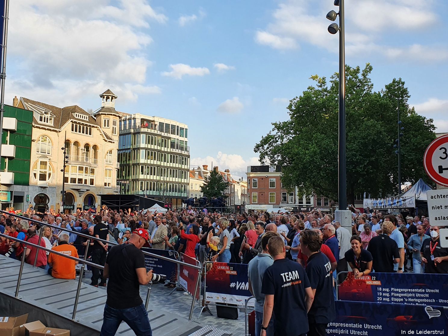 La Vuelta Holanda maakte indruk op renners en fans: 'We voelen ons hier heel erg welkom'