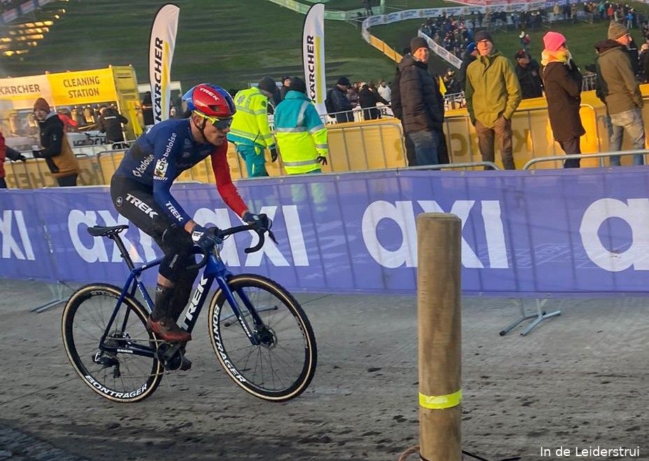 Thibau Nys in 'Van der Poel trouble', or will training camp offer solution? "Hope to find that final five percent quickly"