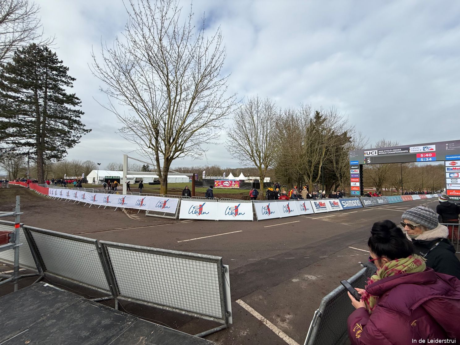 📸 Dit heeft het WK-parcours in Liévin in petto: vooral schuine kant aandachtspunt tijdens verkenning