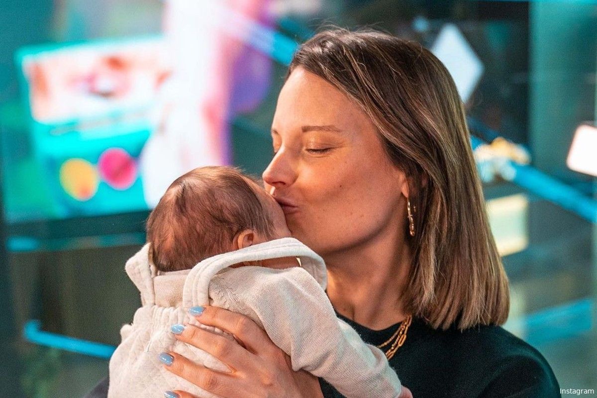 Bijna 6 weken na de bevalling van dochtertje: Jolien Roets deelt droevig nieuws