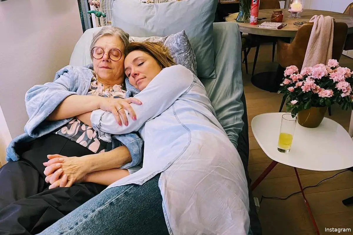 3 maanden na de dood van haar mama maakt Evi Hanssen prachtig nieuws bekend