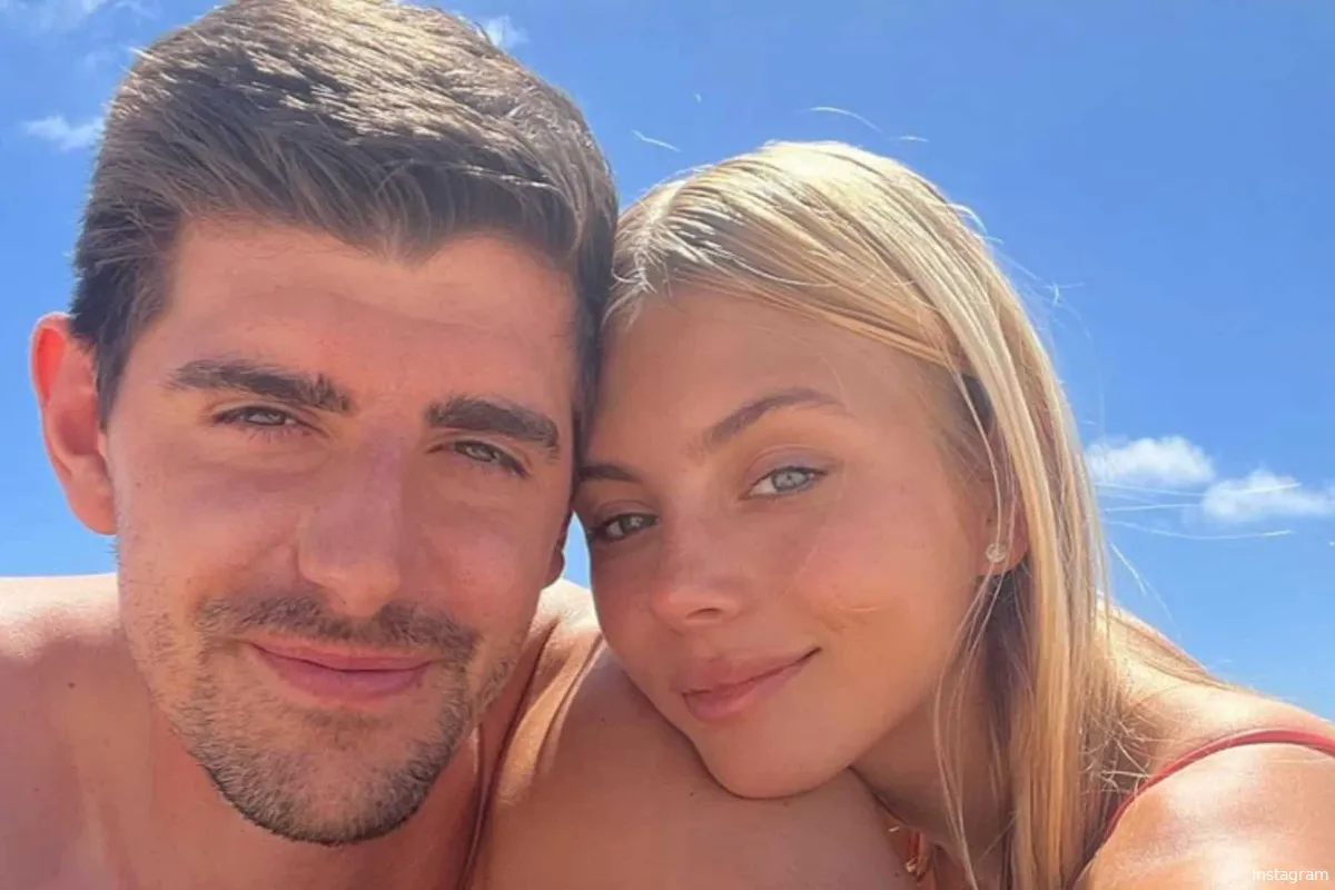 "Wow, wat een paradijs": Mishel Gerzig verbluft volgers met kiekjes van huwelijksreis met Thibaut Courtois