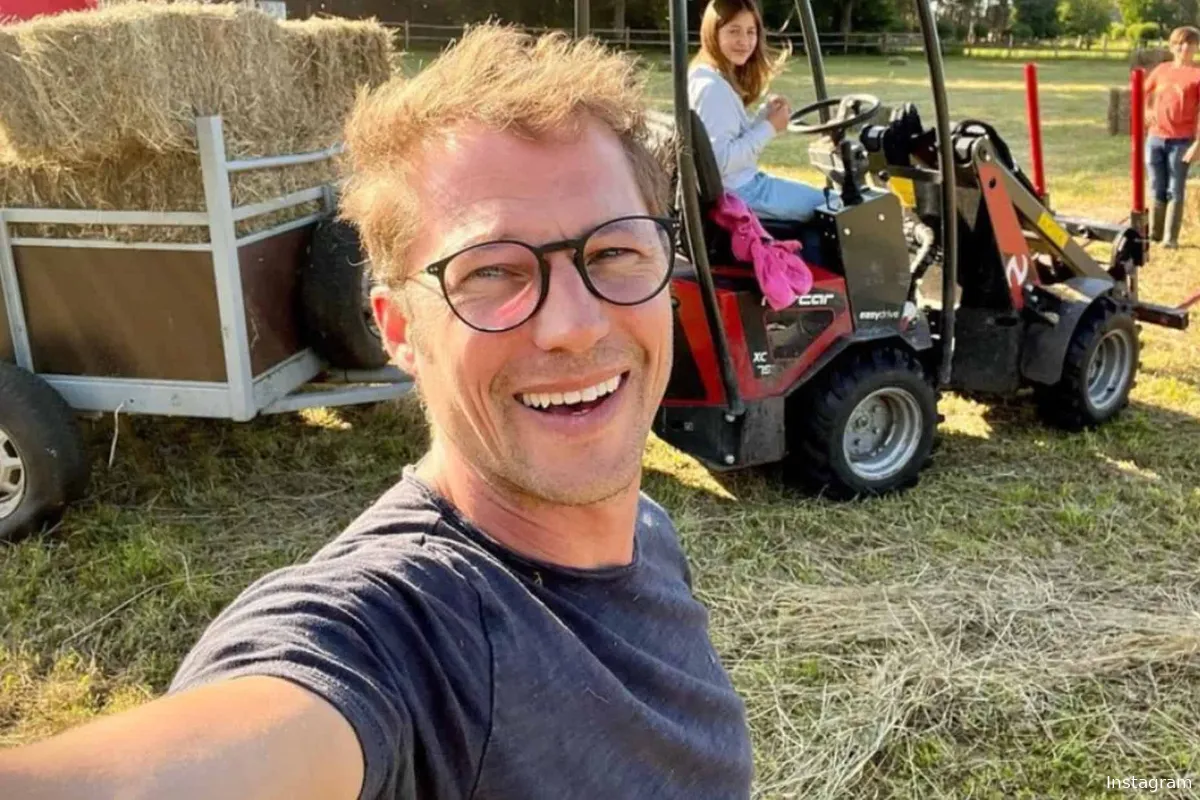 "Wat een prachtig gezin!": Mathias Coppens vertedert iedereen met wondermooie beelden van zijn kroost
