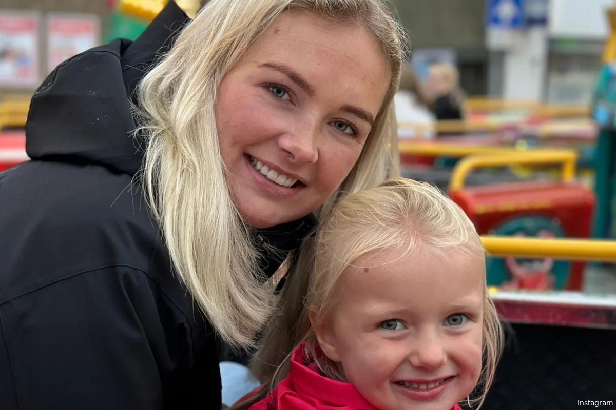 "Wat een prachtig gezin": Maxime Meiland ontroert iedereen met wondermooie beelden van Claire en Vivé
