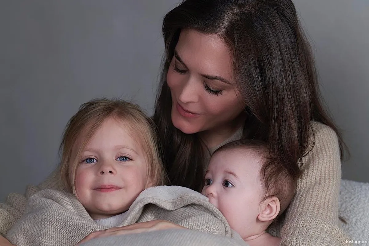 "Wat een dotje!": Astrid Coppens steelt alle harten met schattige video van Joey-Lee (1 jaar)