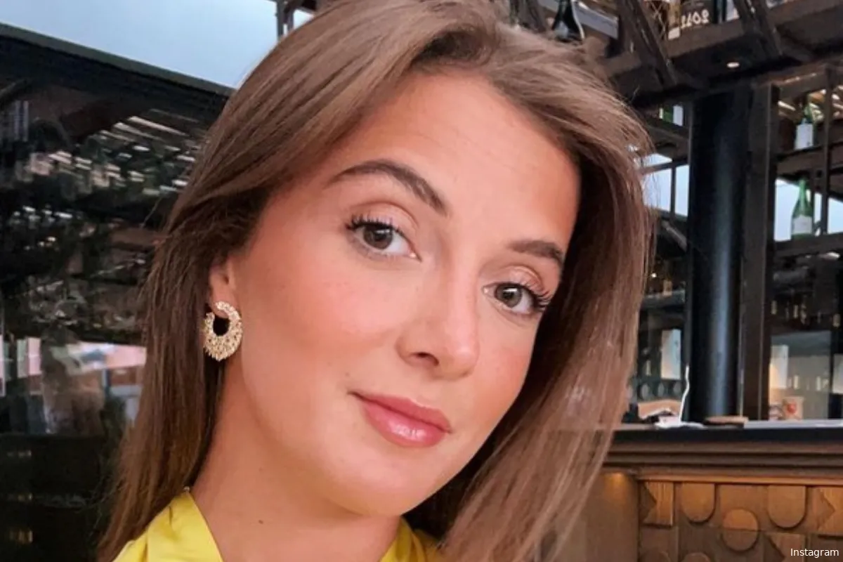 Jamie-Lee Six laat alles zien in doorzichtig kleedje: "Schoonheid!"
