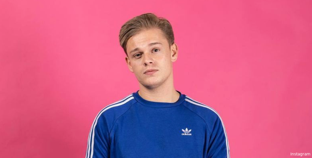 Dennis Schouten deelt verschrikkelijk nieuws met zijn volgers: "Jeetje man, zo heftig!"