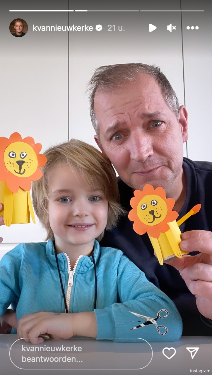 Om van te smelten: Karl Vannieuwkerke deelt schitterende beelden van twee zoontjes