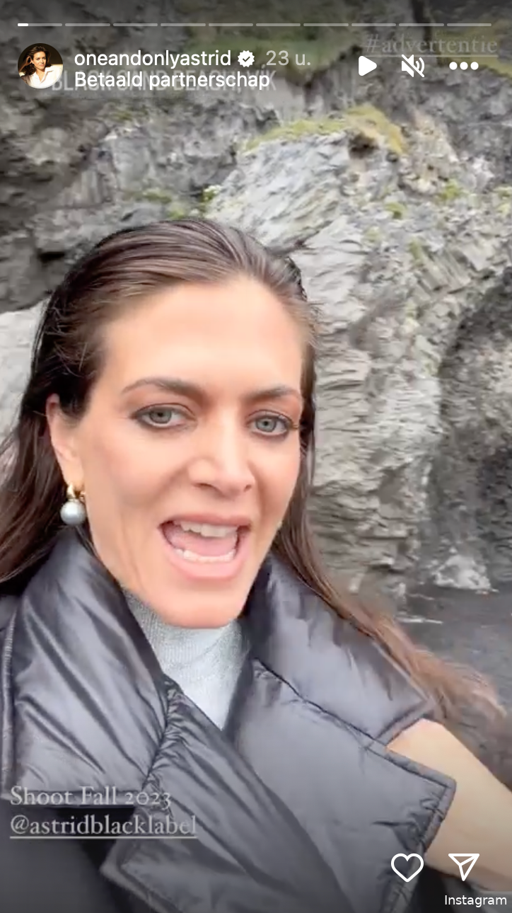 Moederhart van Astrid Bryan breekt na pijnlijk afscheid: "Ik mis ze zo hard"