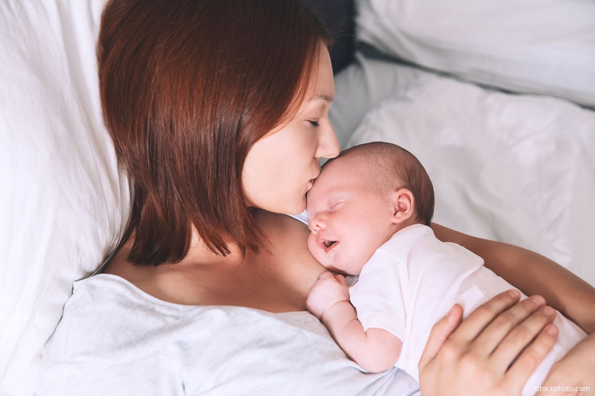 Vroeggeboren baby's zijn socialer na hebben huid-op-huid-contact