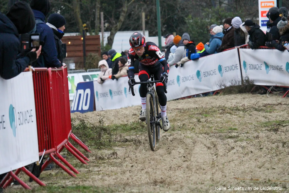 Voorbeschouwing BK veldrijden 2023 | Zwart-geel-rood ligt voor het grijpen door absentie Van Aert