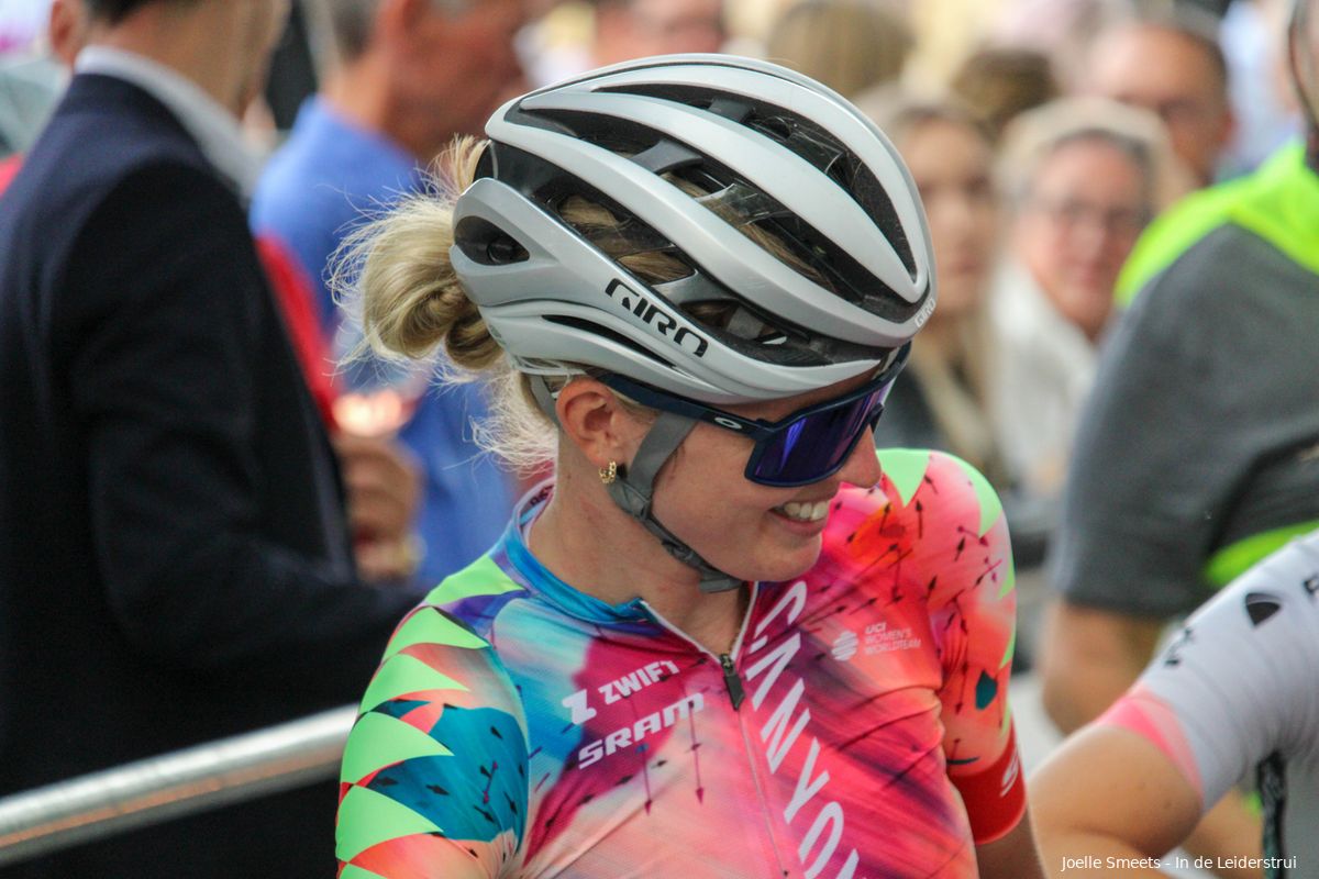Rooijakkers en Niewiadoma delen kopmanschap Canyon-SRAM in Tour de France Femmes
