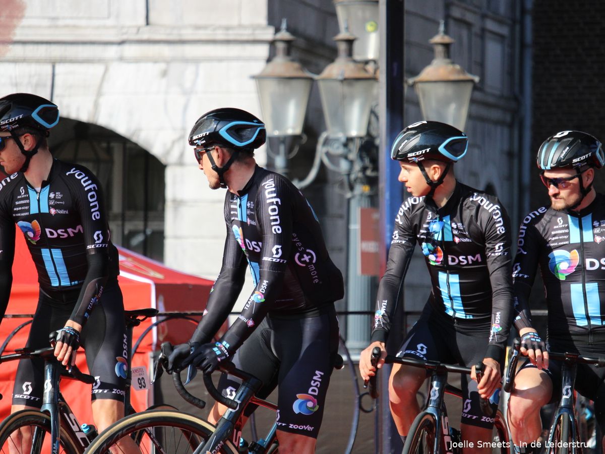 Update | Team DSM start toch níet met Scope Atmoz: 'Renners moeten eerst  nog wennen' | Indeleiderstrui.nl