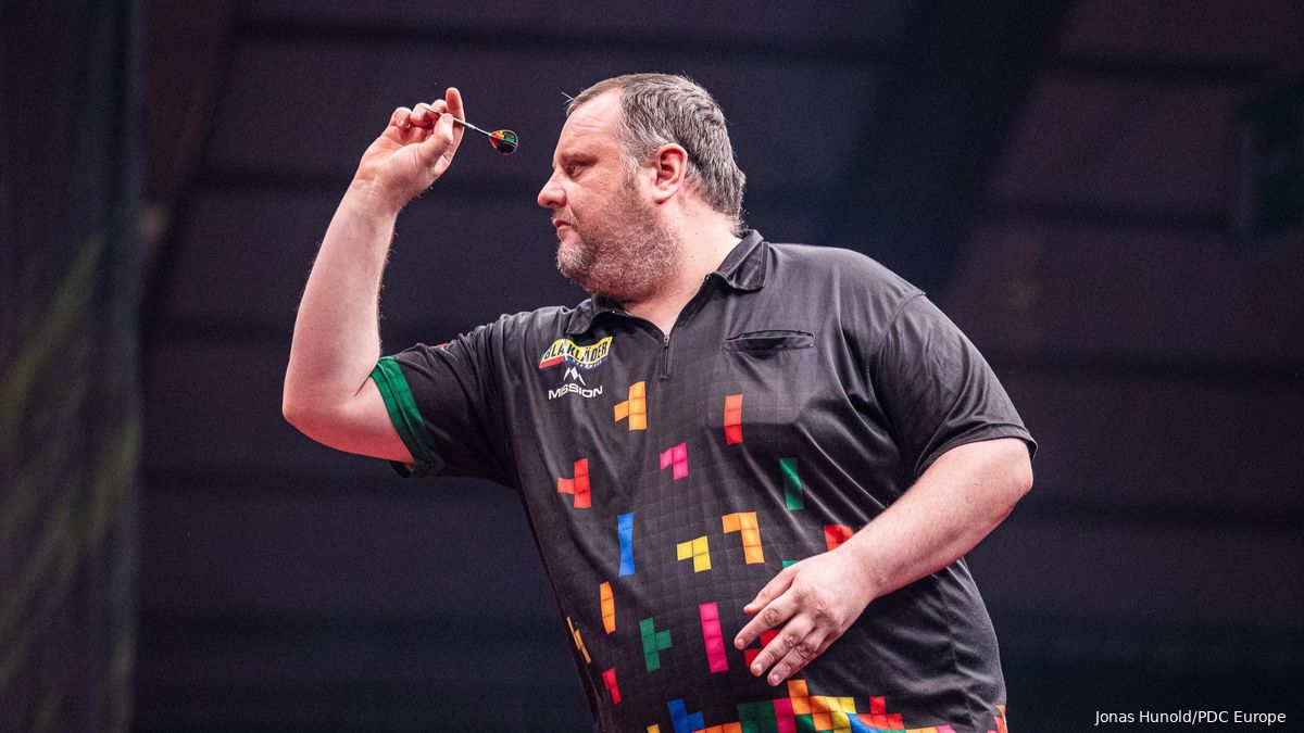 Ryan Joyce and Michael Smith reach final of Players Championship 9