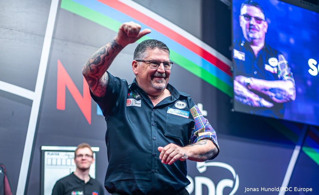 Gary Anderson schittert in Sindelfingen en wint zijn eerste Euro Tour