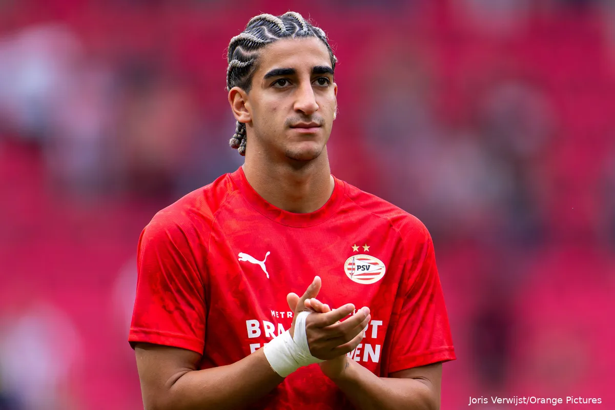 tai-abed-psv-rechtsbuiten