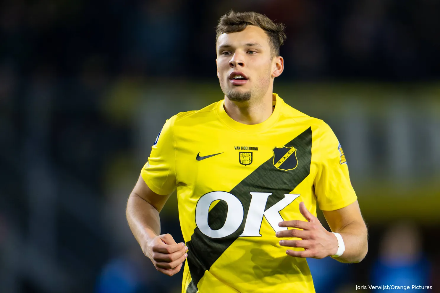 van-hooijdonk-nac-overstrap-portugal-voormalig-twente-target-2026