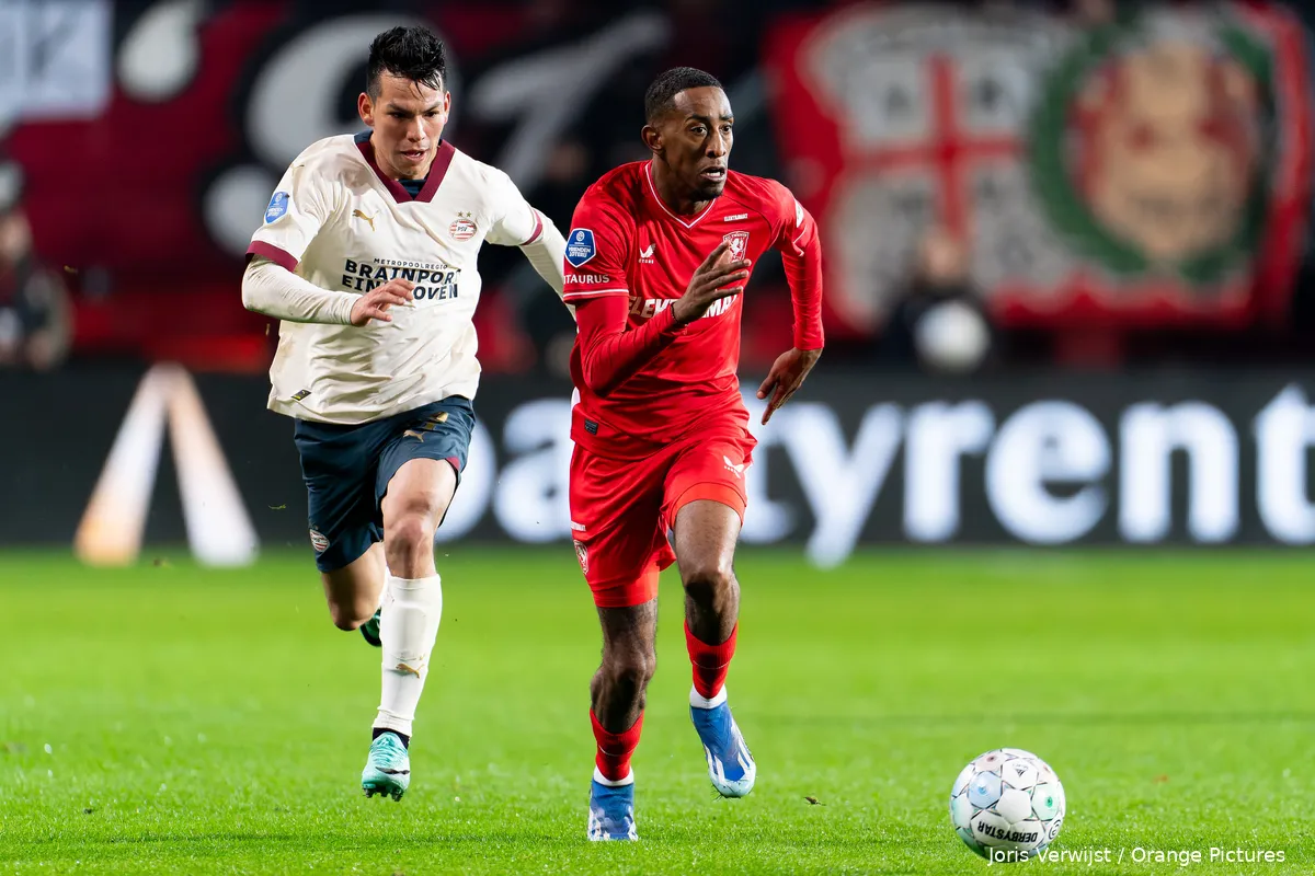 joshua brenet rent hirving lozano fc twente psv 2023 2024