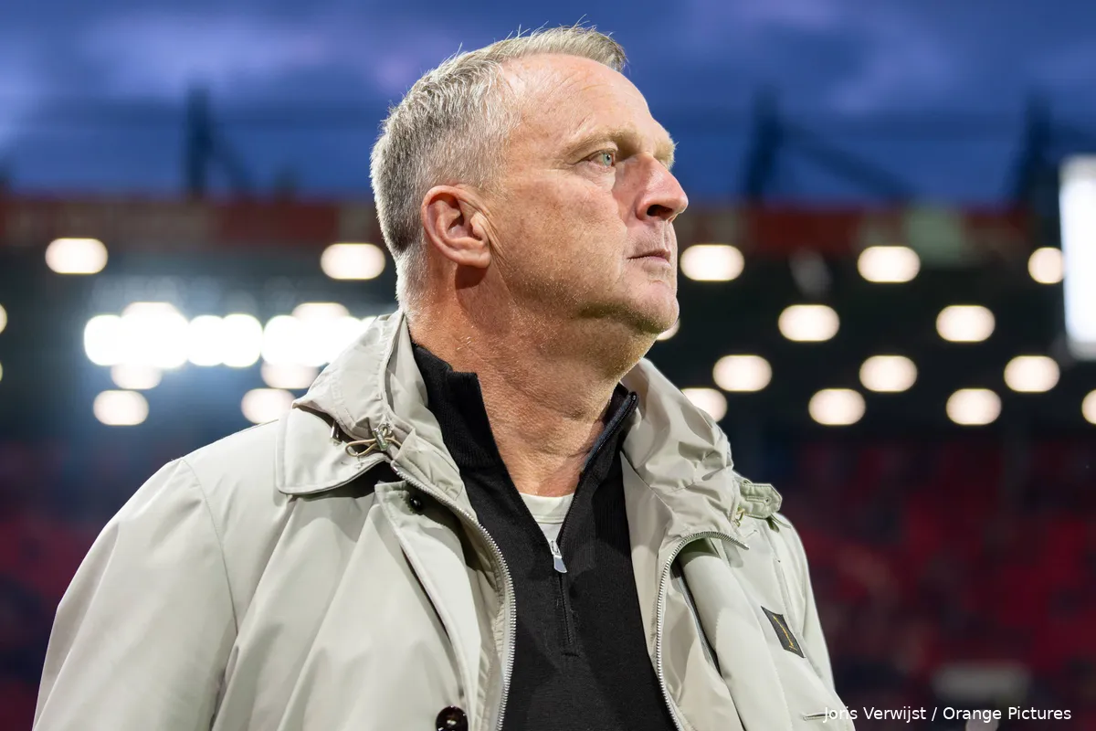 john-van-den-brom-trainer-fc-twente-fortuna-sittard-2025-2026