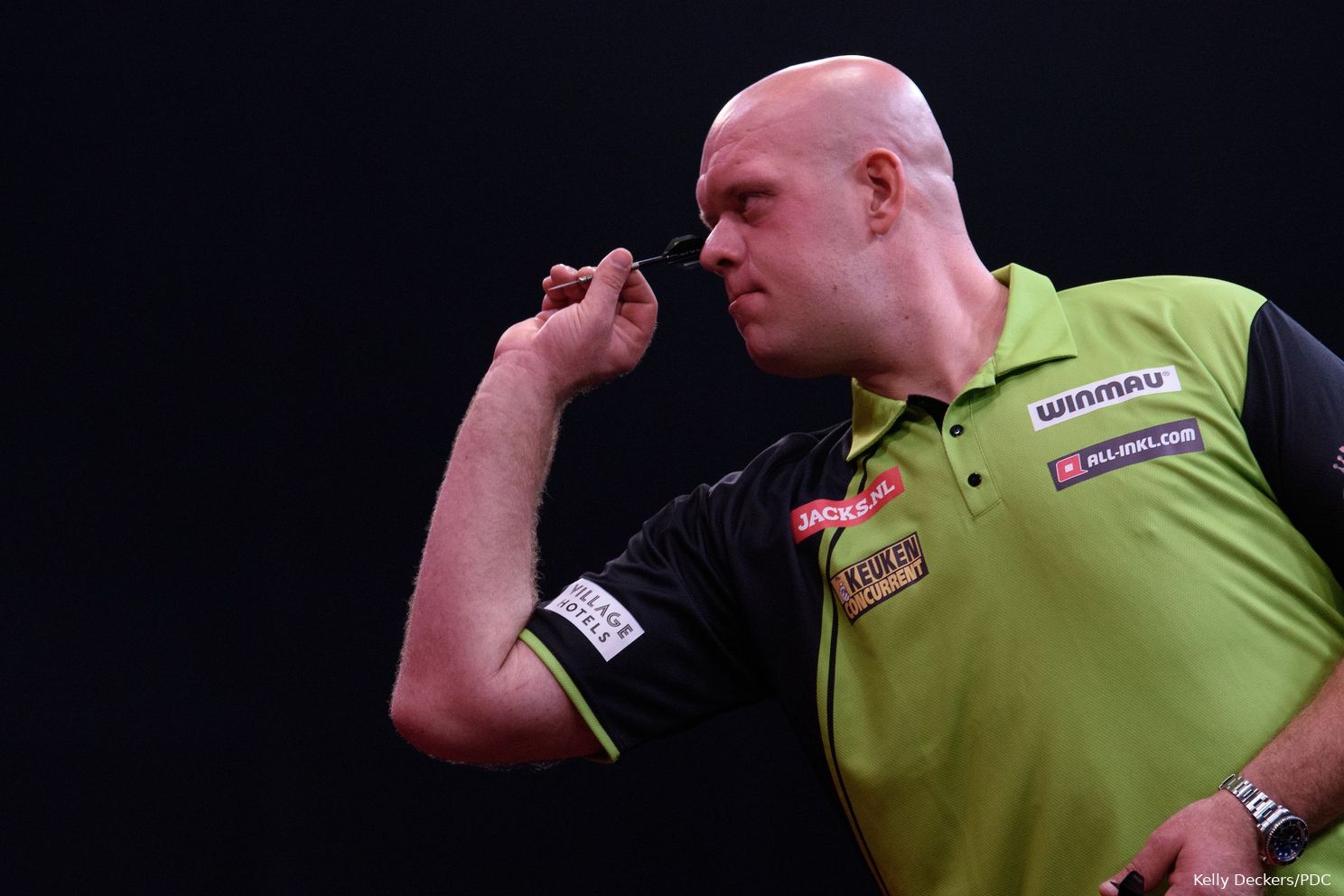 "Nooit het geloof in mezelf verloren" - Michael van Gerwen na eerste rankingtitel van 2024