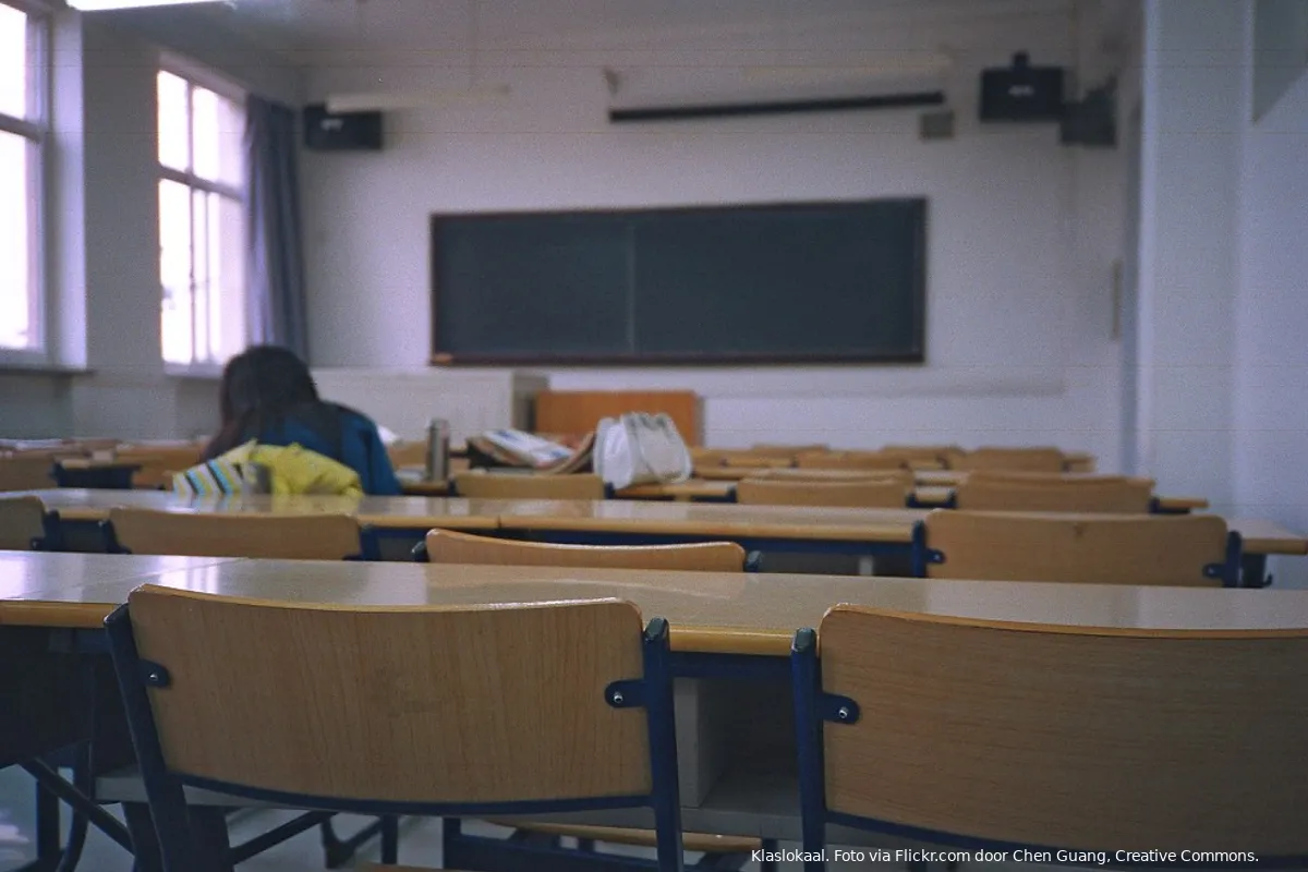 Missed opportunity: Elementary schools postpone decision on cell phones until after summer