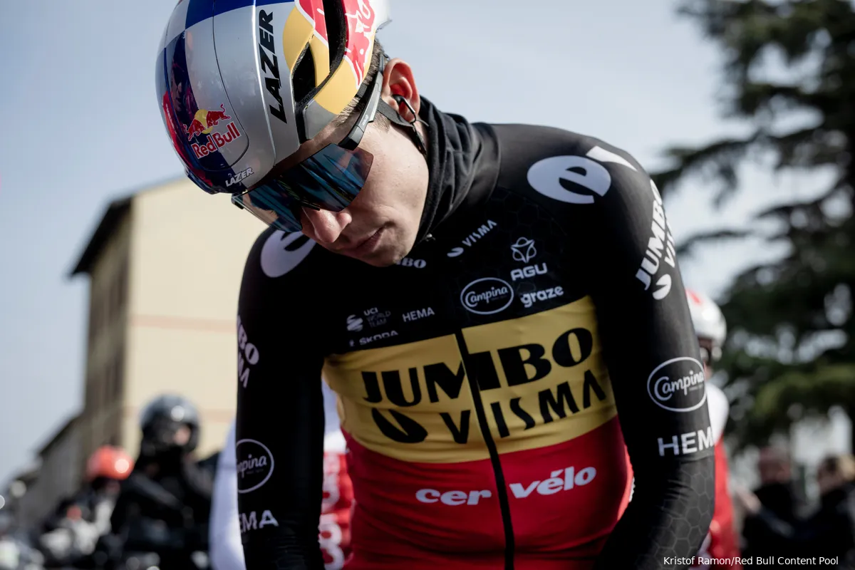 Terwijl zoontje Georges de show steelt, wint papa Wout van Aert: 'Jammer dat Mathieu uit pedaal schoot'