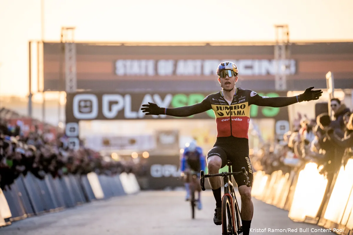 wout van aert mathieu van der poel 3