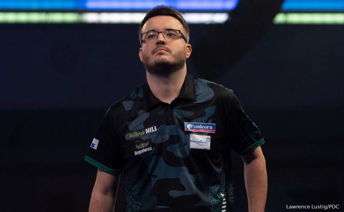 Speelschema WK Darts: Deze spelers komen vrijdagmiddag in actie