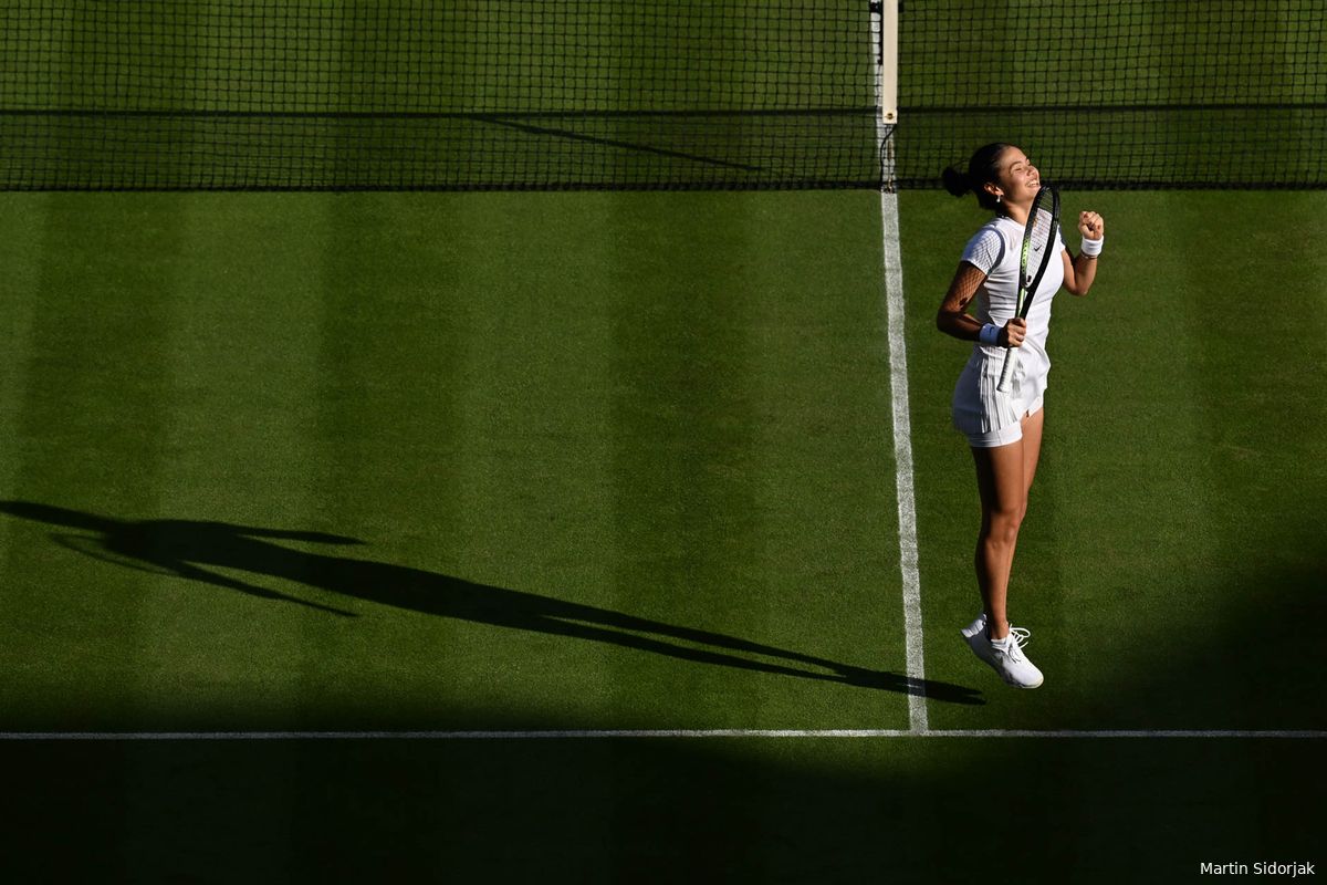 Emma Raducanu becomes first player to bagel Serena Williams and Victoria Azarenka