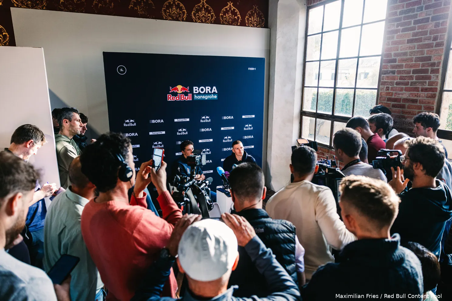 remco-evenepoel-florian-lipowitz