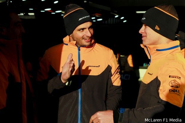 Sainz wil testen bij Ferrari: 'Anders wordt het heel moeilijk in het eerste half jaar'