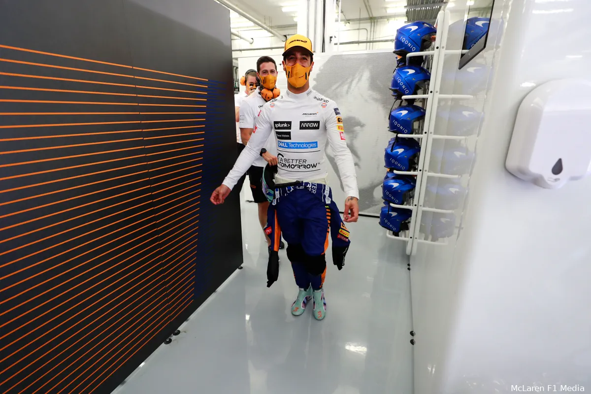 Ricciardo kritisch op social mediateam Formule 1 wegens 'verheerlijken van crashes'