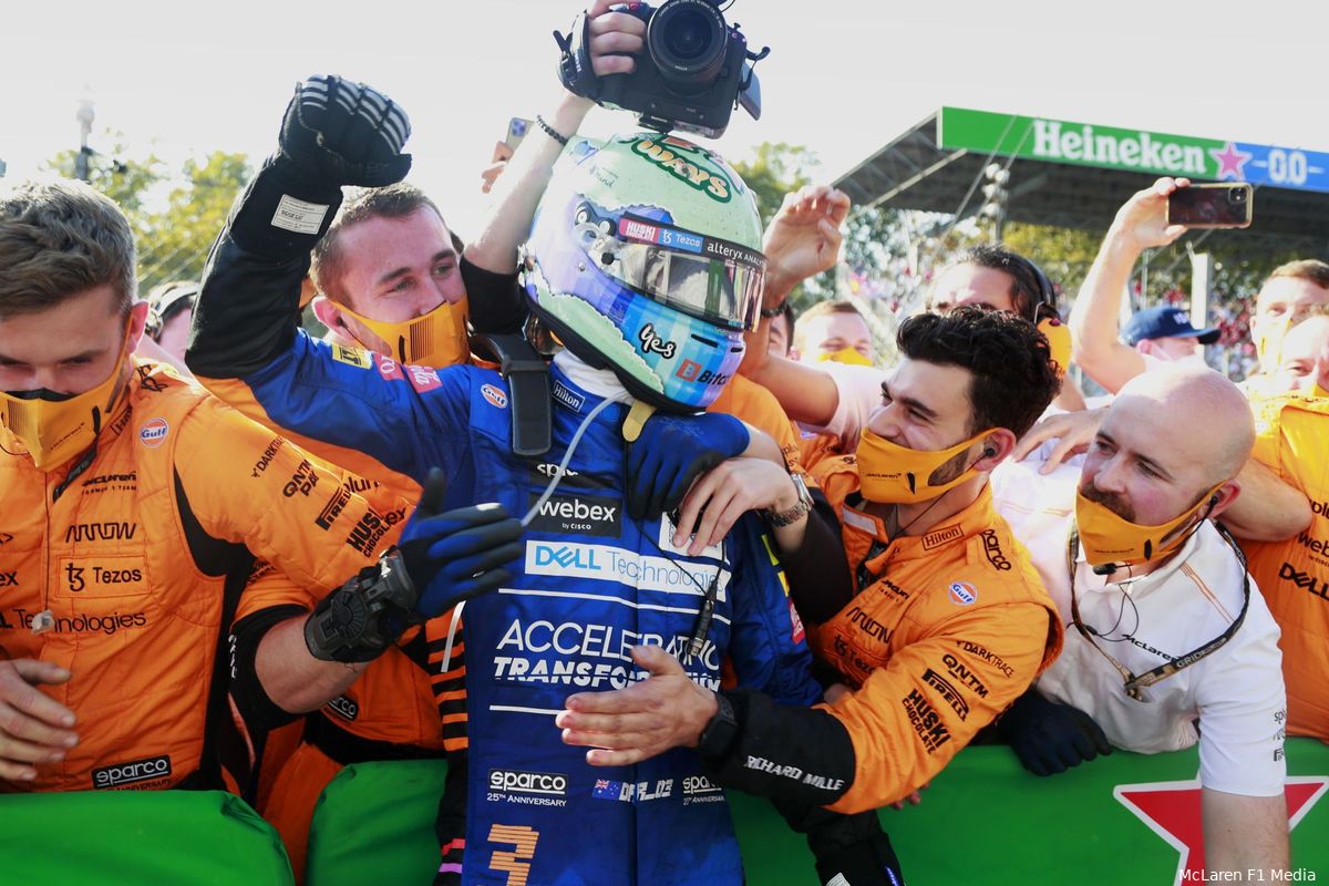 Ricciardo nog steeds in de wolken: 'Surreëel om mijn trofee naast Senna te zetten'