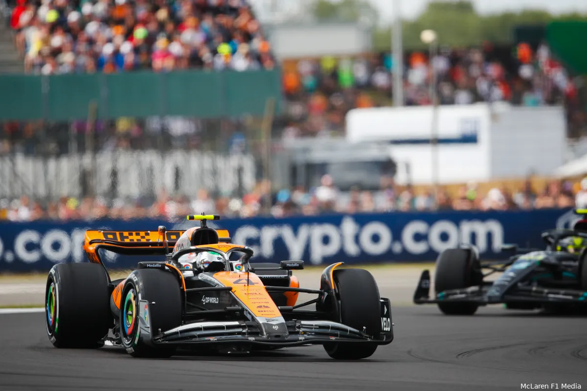 Foto 2. Lando Norris in zijn McLaren, Britse Grand Prix 2023, met de grote updates van het jaar.
