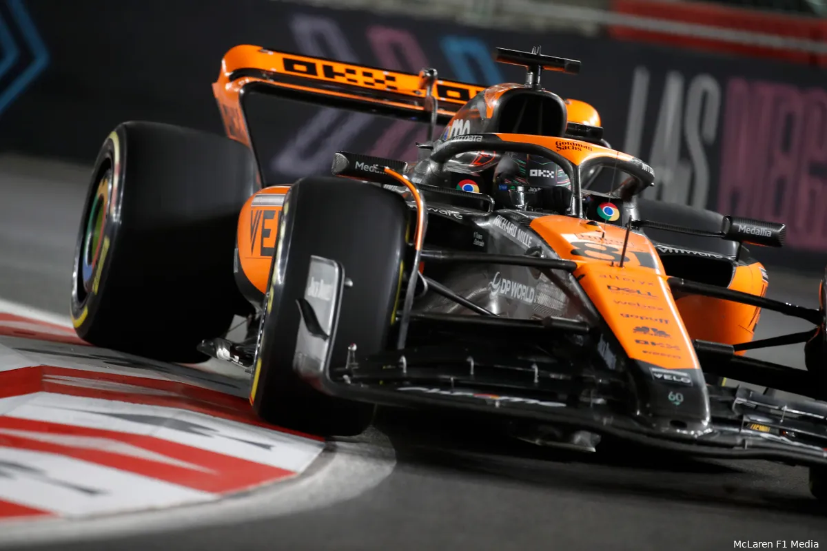 oscar piastri mcl60 mclaren lasvegas