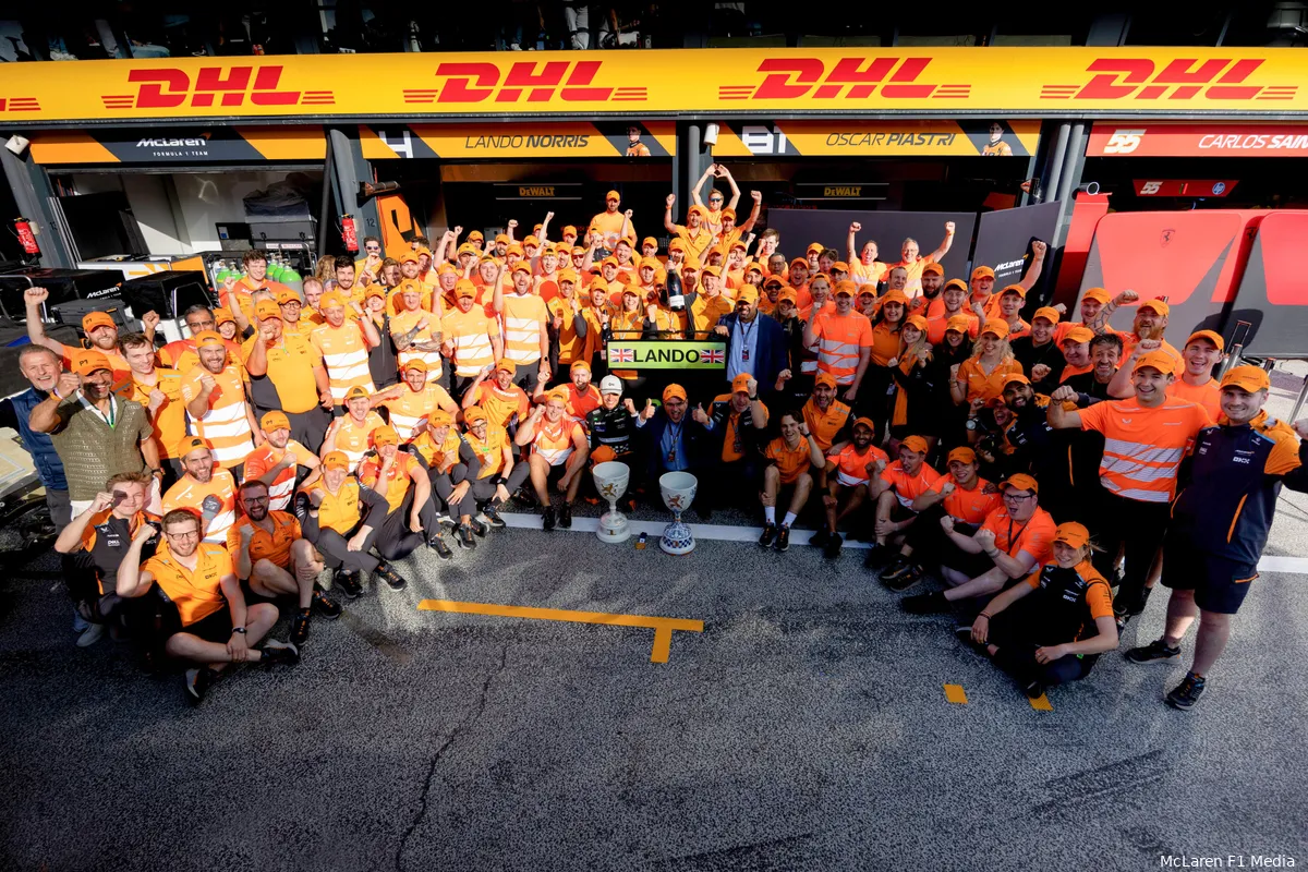 lando norris oscar piastri zak brown andrea stella mclaren gp nederland zondag 2024