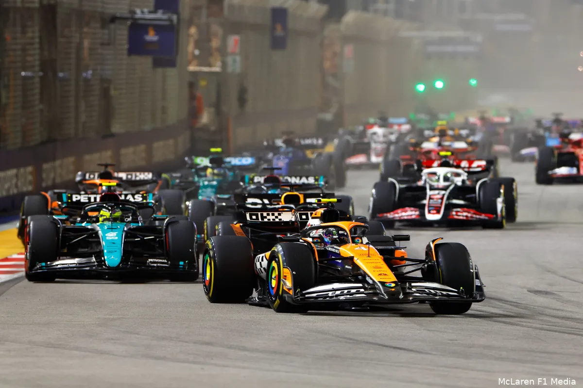 mclaren lando norris lewis hamilton singapore gp zondag 2024